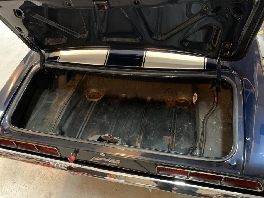 Багажник Chevrolet Camaro Sport Coupe Custom 1969 года  (фото 75 из 86)
